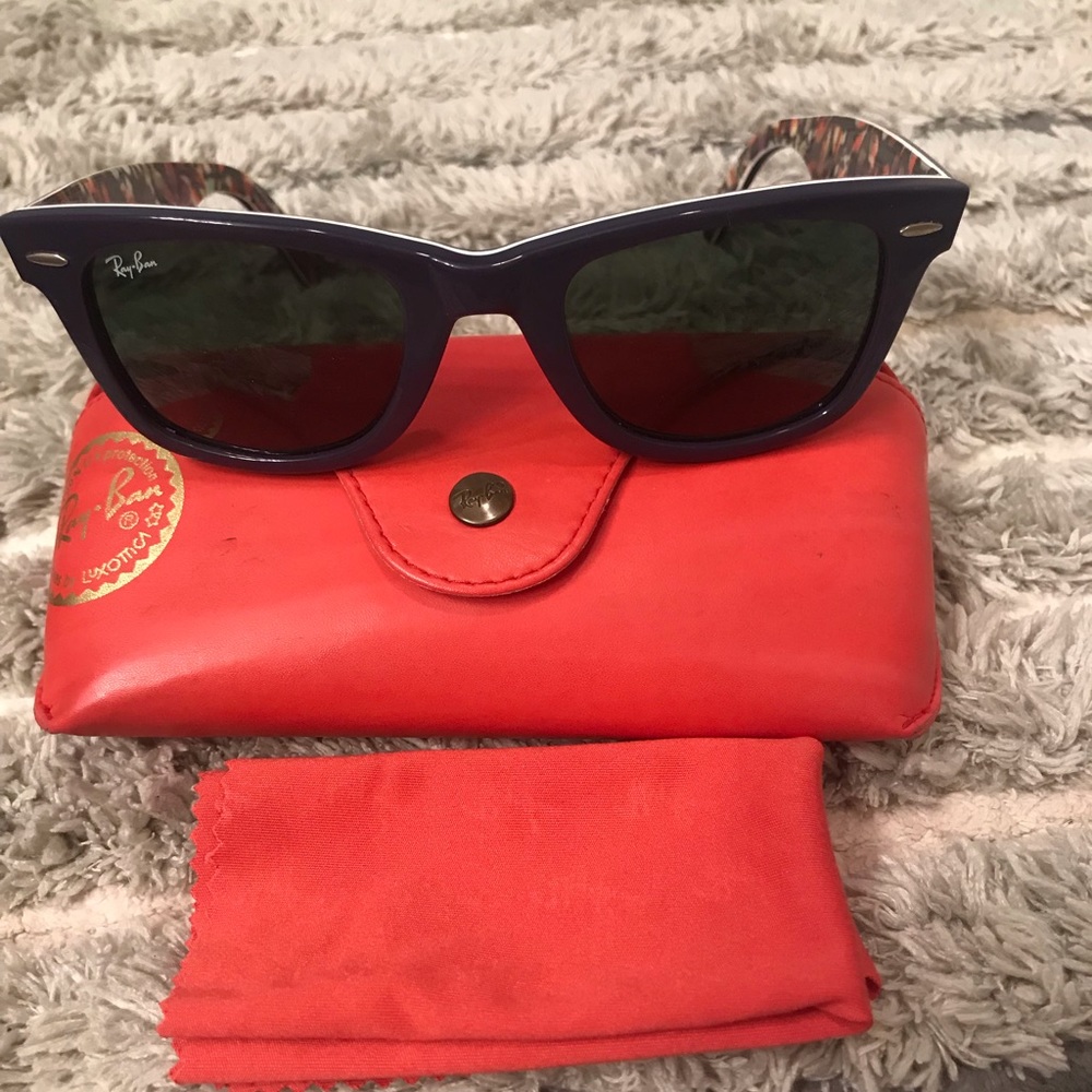 Purple/Muticolor Rayban Wayfarer